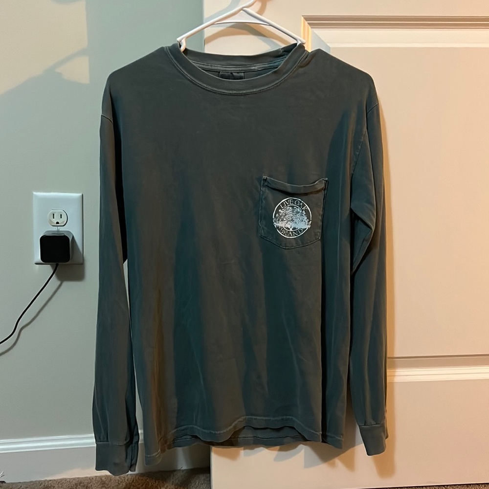 Size small live oak long sleeve